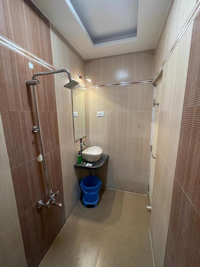 Hotel Gulmohar Parbhani Exterior photo